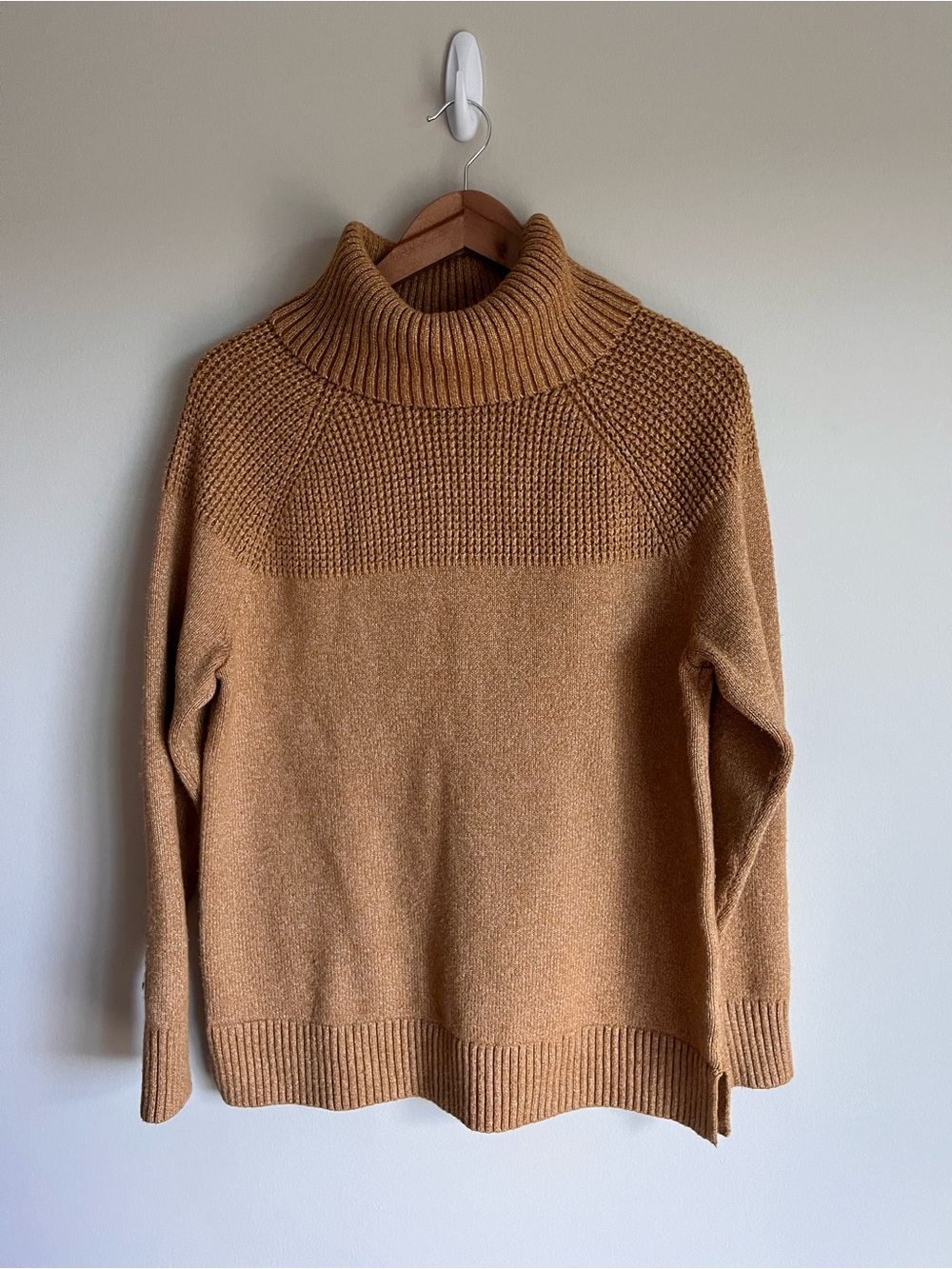 L.L. Bean Women’s Sweater Long Sleeve Size Medium